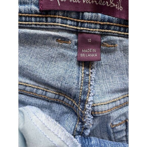 Gloria Vanderbilt Amanda straight leg women's size 10 short missy light blue jea - Picture 5 of 7